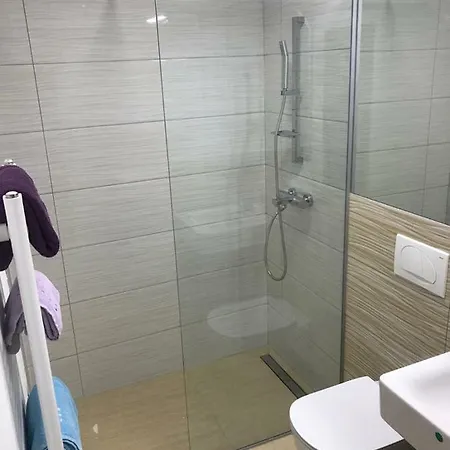 Studio Prazakova- 100m From The Train-bus Station Любляна